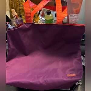 Duluth Trading nylon tote